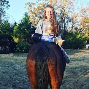 Meet your Posher, Ashley